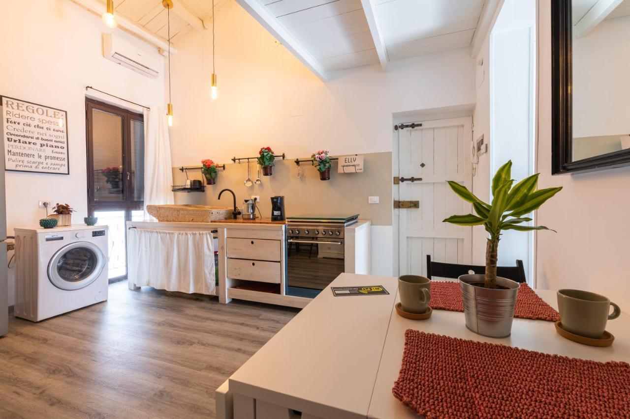 Elly Holiday House Палермо Екстер'єр фото